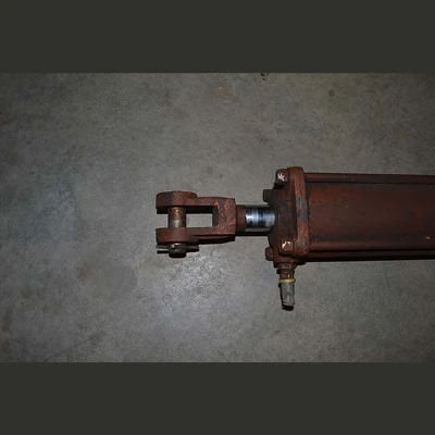Spencer 4 in Air Cylinder