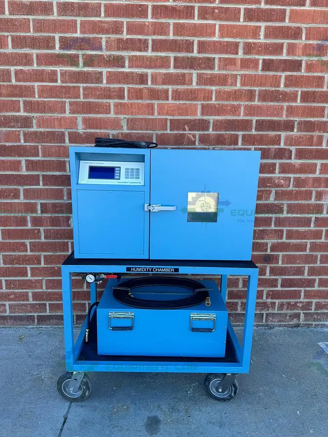 USED THUNDER SCIENTIFIC 2500 ST HUMIDITY GENERATOR 0 - 70ºC, RH 10% - 95%, 657 HRS