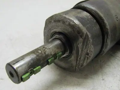 Redin Corporation Model 8626 13,500rpm Air Pneumatic Motor 1/2" Shaft 1/4" NPT