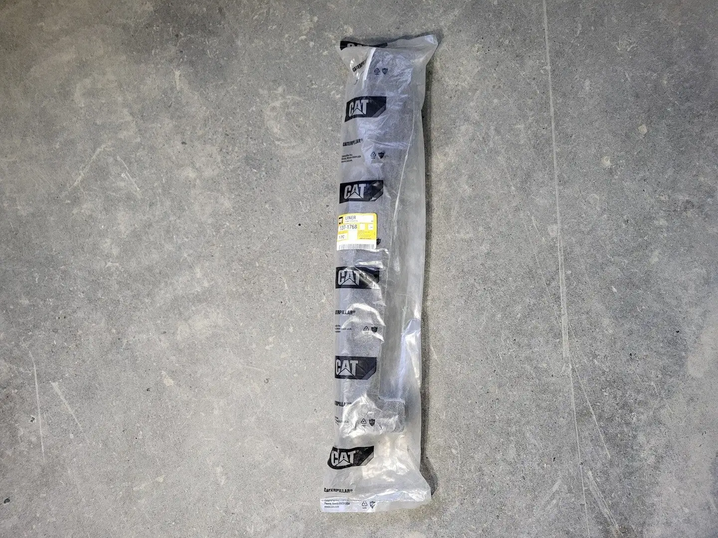 NEW CATERPILLAR 137-1768