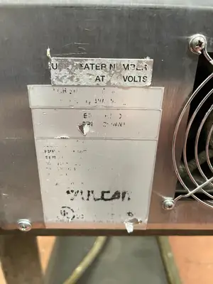 New | in-Stock Vulcan Used Vulcan 1036C 36 1/2" Countertop Cheese Melter - 208V, 3.6 kW - New Elements Salamanders & Cheese Melters Illinois US | Falcon Restaurant Supply #1374853