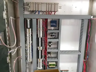 USED 2007 WESTERN INTEGRATED MAIN PLC CABINET