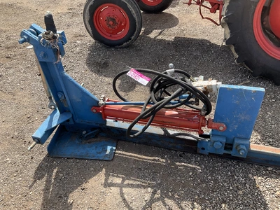 Used _UNKNOWN_ _UNKNOWN_ Skid Steer Log Splitters Michigan US | Miedema Asset Management Group #1476330