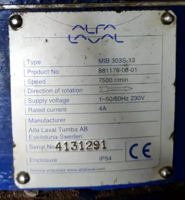 (4) Alfa-Laval EMMIE MIB 303S-33 oil purifier modules.