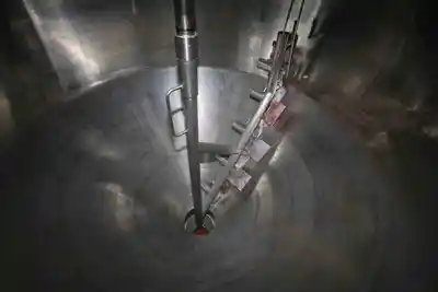 600 gal surge stainless steel tank