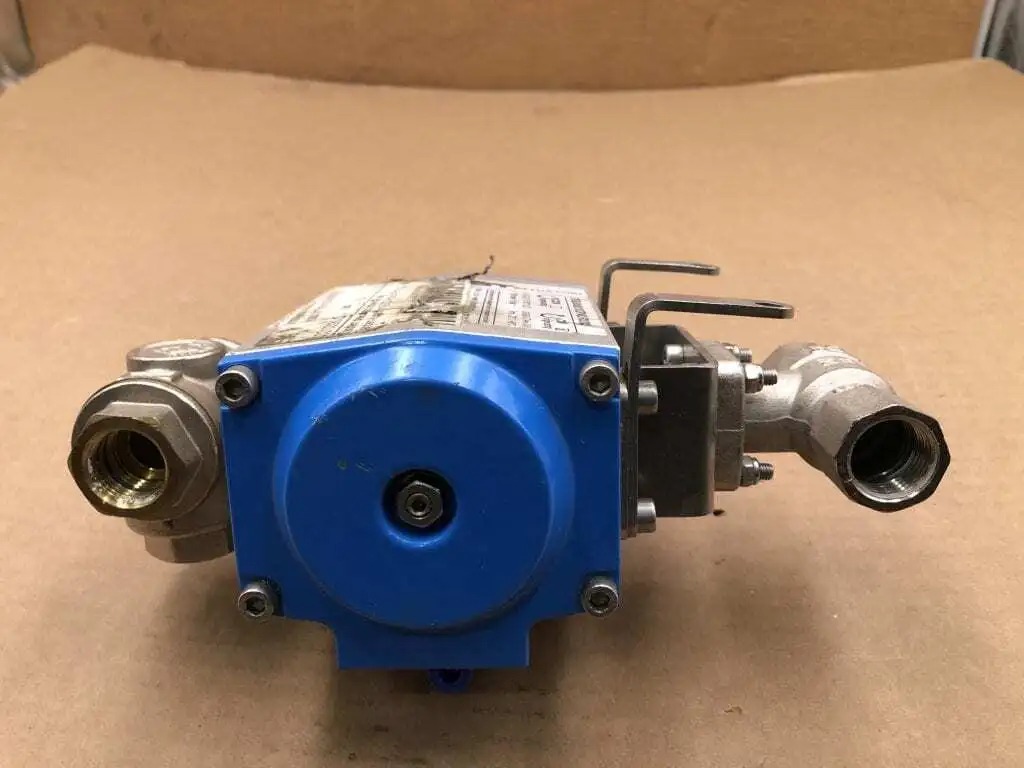 GTKB 63X9010CP14CF03000 Actuator w/2 Stainless Valves 145 PSI