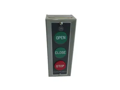 ALLEN BRADLEY 800S-3SD PUSH BUTTON STATION SERIES M 800S3SD NEW, SURPLUS