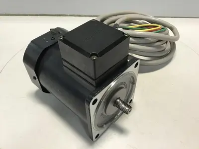 USED ORIENTAL MOTOR 5IK90GU-STF