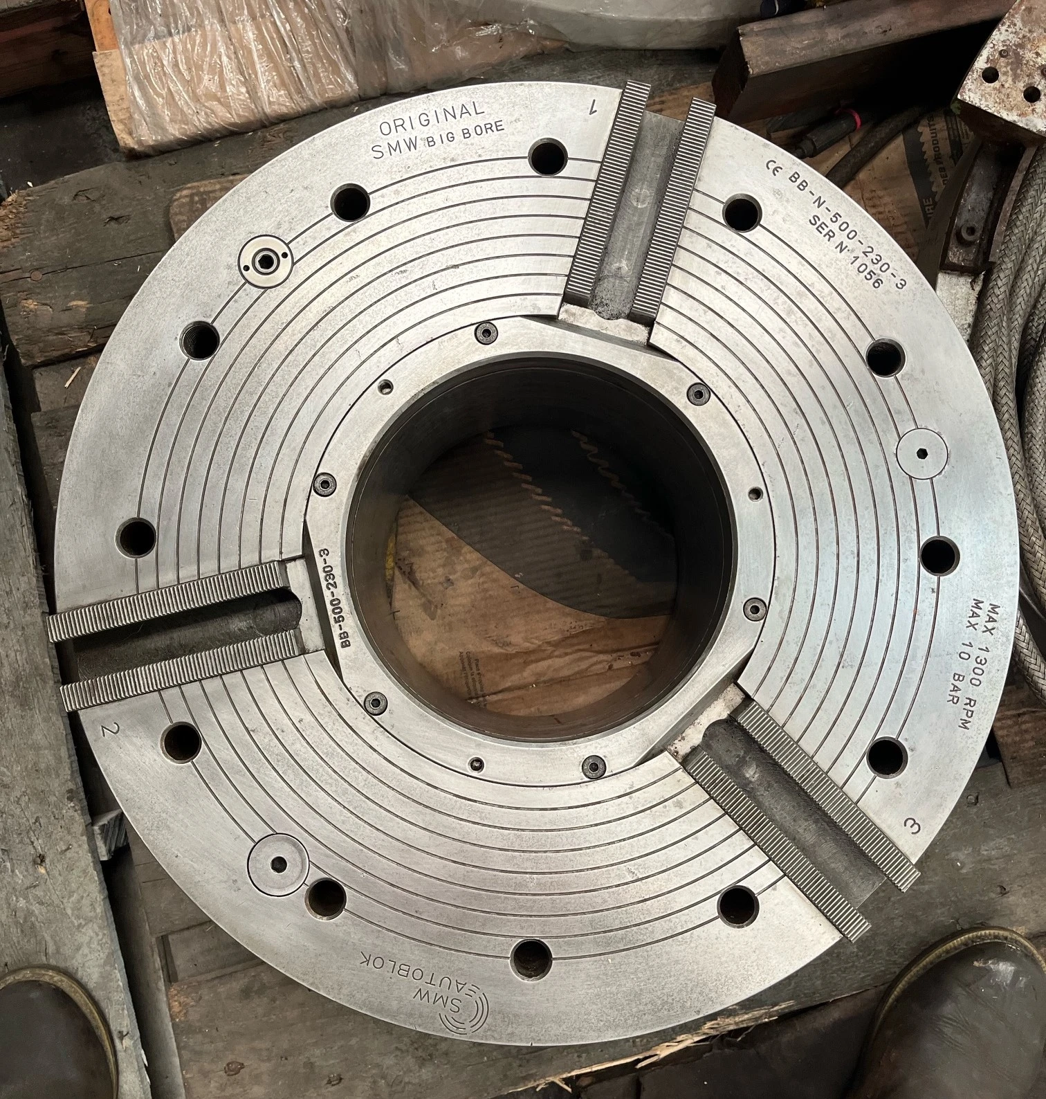 SMW BB N 
			500-230-3 STANDARD STANDAR STROKE AIR CHUCK
