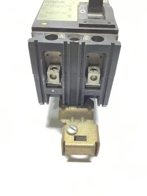USED SQUARE D FA24030AC