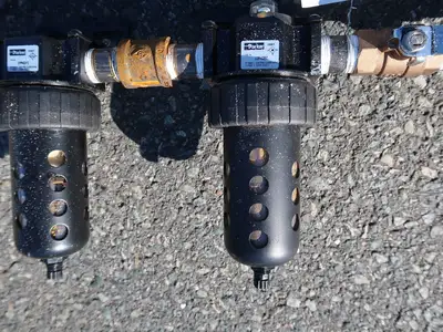 Pipe Valves w/ Parker Filter