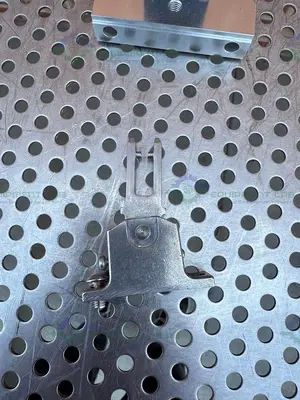 Used SICK I10-E0253 SAFETY DOOR LOCKING DEVICE 250V Electronics & Components California US | Equipment Lab #1278808