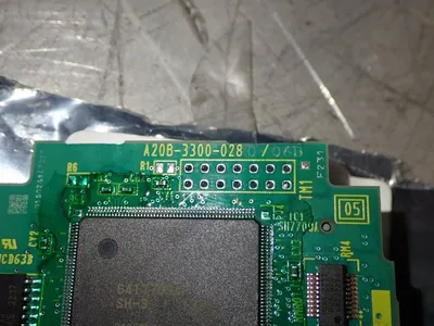 NEW FANUC A20B33000280