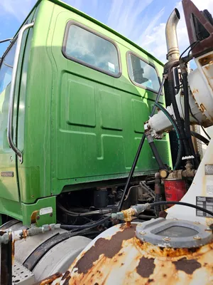 2005 STERLING Mixer Commercial trucks | Iron Listing (9)