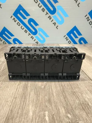 Used SIEMENS 3RH2140-2FB40 Misc Electrical & Power Parts South Carolina US | ESS Industrial Equipment Sales #1299998