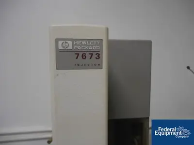 Used Hewlett Packard Hewlett Packard Gas Chromatograph, Model 5890 Chromatography Data Systems California US | Federal Equipment Company #1704439