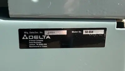 USED 2001 DELTA DC-380