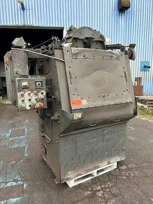 USED WHEELABRATOR TUMBLAST TUMBLER TYPE SHOT BLAST CLEANING MACHINE