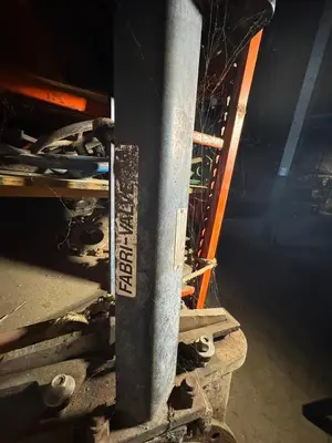 USED FABRI-VALVE MANUAL KNIFE GATE VALVE