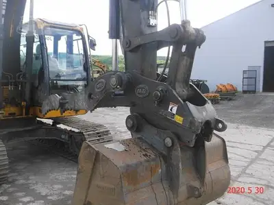 Used 2012 DEERE 135G Excavators New York US | Beck Equipment #1509278