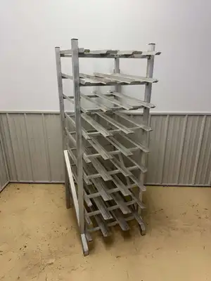 Used Winholt Used Winholt CR-162 Full Size Aluminum Stationary #10 and #5 Can Rack Racks/Shelving Illinois US | Falcon Restaurant Supply #1375073