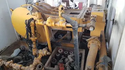 USED OILWELL SUPER 48 4.5X8 TRIPLEX WELL SERVICING REVERSING MUD PUMP