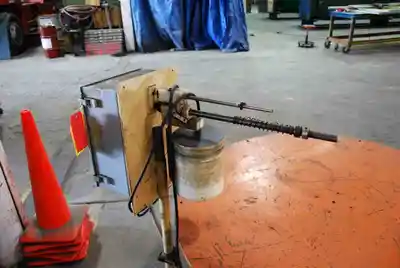 5,000 Lb. INTEK AUTOMATION CONTROLS Pallet Uncoiler