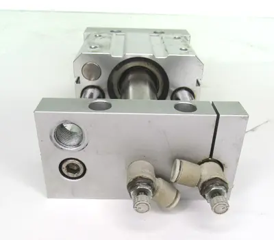 USED SMC NCDY2S25H-0300-A73HZ