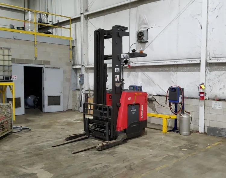 Used RAYMOND 750-R45TT Stackers Michigan US | iGAM Industrial Marketplace 6 #199514
