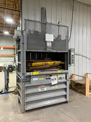 Used _UNKNOWN_ _UNKNOWN_ Balers Minnesota US | Myron Bowling Auctioneers Inc #1541760