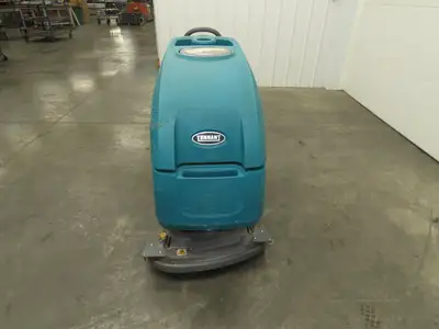 Tennant T500E Walk Behind Floor Scrubber 32" Disc Auto Scrubber 730H