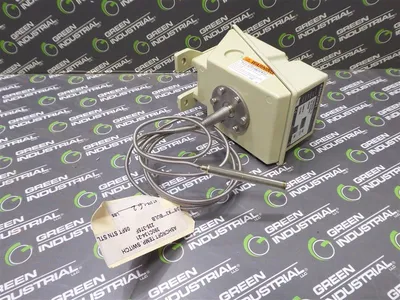 Ashcroft LTSN4K05A7030 XJL Temperature Switch 235-375°F New NIB