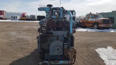 USED WAUKESHA L-3711 NATURAL GAS ENGINE