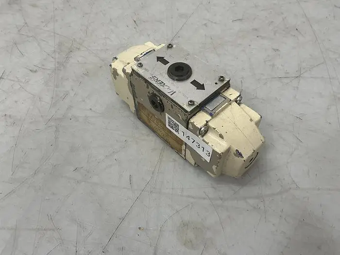 Used VICKERS DG4S-5-2C-W-T-11 Valves/Fittings Michigan US | Ideal Machinery #729961