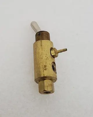 CLIPPARD TOGGLE VALVE