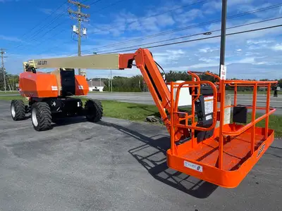 USED 2024 JLG 800AJ