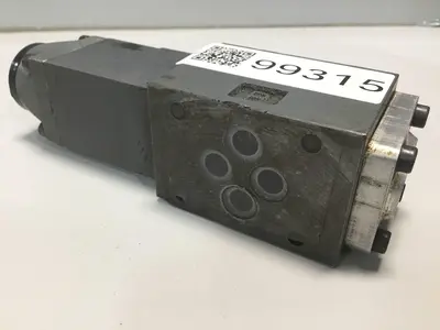 USED REXROTH 4WE6D51AG24N9K4RM