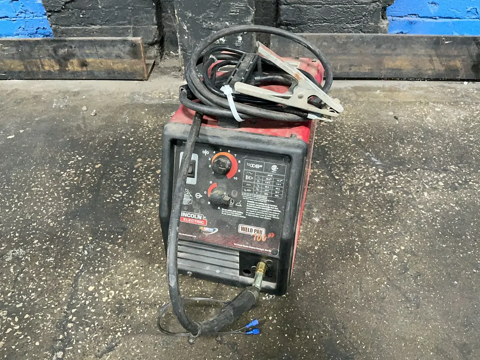 Used LINCOLN ELECTRIC WELD PAK 100 HD Welding Machinery (Other) Ohio US | HGR 24 #1343910