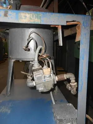 6725-310 Charles Hones Gas Operated Melting Pot