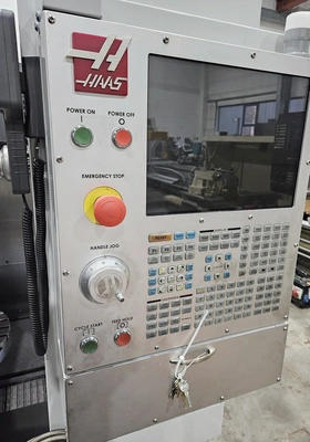 HAAS 5-axis Universal Machining Centre (2021), top condition, POA