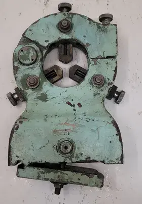 USED MONARCH STEADY REST