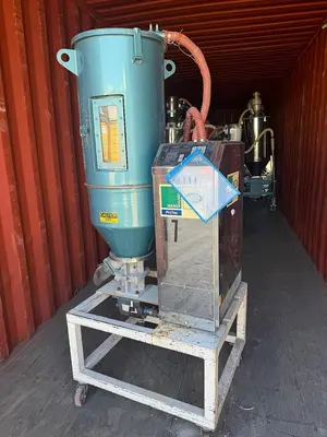 Una-Dyn 30 CFM Desiccant Dryer Model UDC-30 With 100# Solid Cone Hopeer