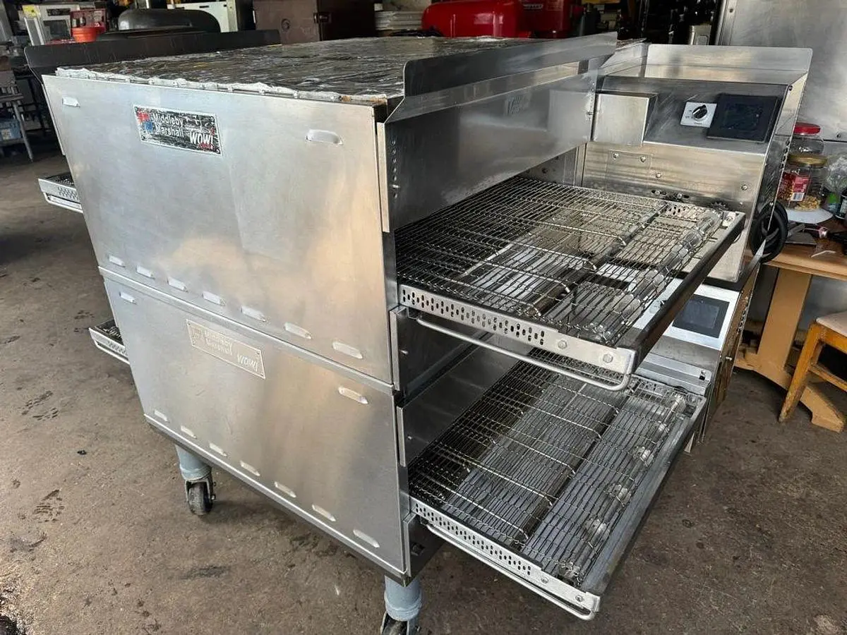 Middleby Marshall PS638G-2 65” Gas Double Impingement Conveyor Oven - Natural GasMiddleby Marshall PS638G-2 65” Gas Double Impingement Conveyor Oven - Natural Gas