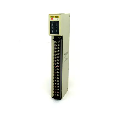 USED OMRON C500-OC223