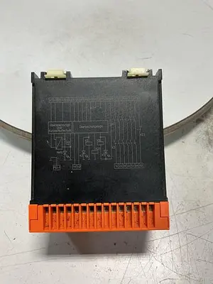 USED SAFEMASTER B05988