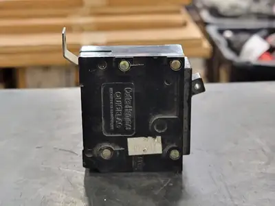 USED CUTLER-HAMMER BA130