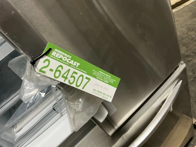 USED LG LFCS22520S