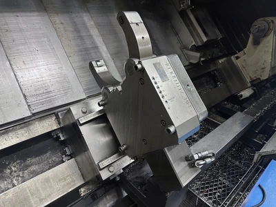 2014 HWACHEON HI-TECH 850LYMC CNC Lathes | Charter Auctions (12)