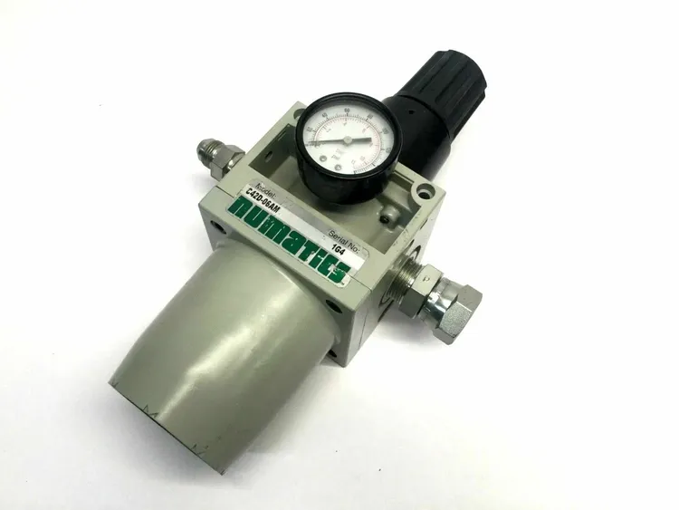 Used Numatics Regulator, 42 Series W/ Gauge, 1G4 Air Pressure Regulators Michigan US | Maverick Industrial Sales #1395791
