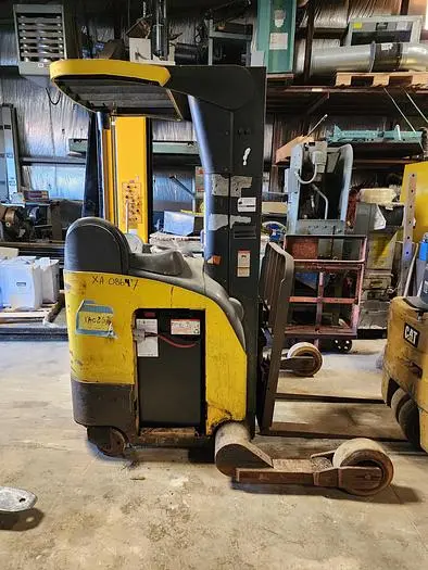 Used 2002 CROWN RR5000 Misc Forklifts Wisconsin US | Lemke Machinery Sales #550660